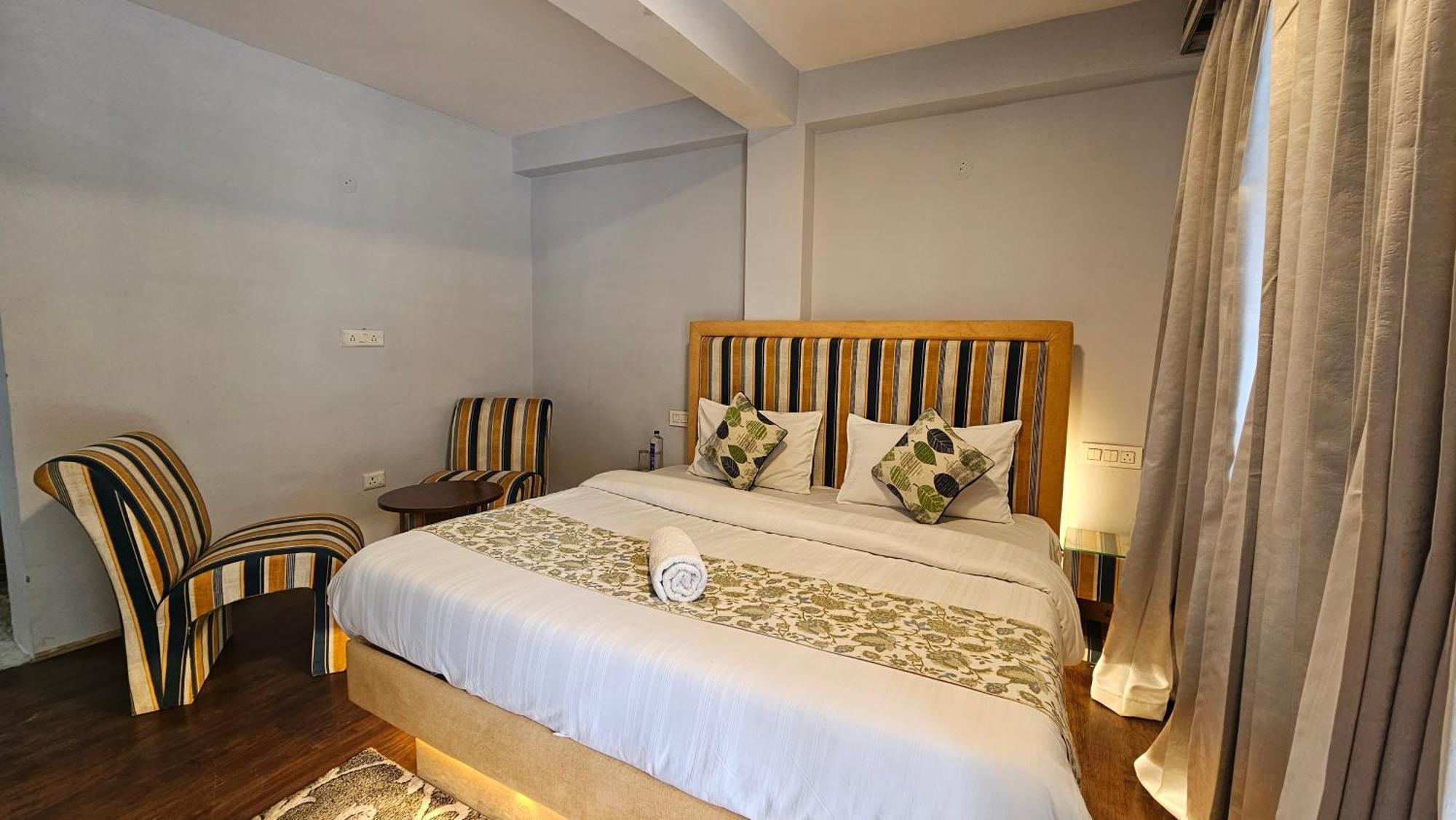 Hotel English Rose, #Personal Parking, #Petfriendly, #Garden, #Bonfire Under The Stars Manāli Exterior foto